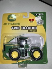 2004 Ertl John Deere 4WD Tractor Die Cast Plastic Toy 8 New in Package