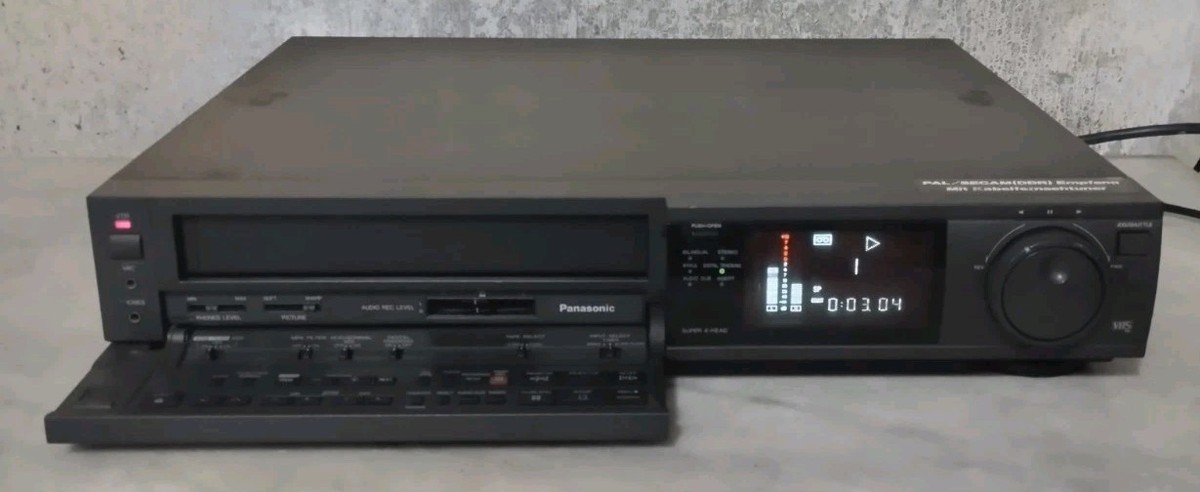 PANASONIC NV-F70 VIDEOREGISTRATORE VHS 7 TESTINE STEREO CON