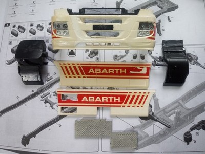 1/24 Italeri 3934 Iveco Hi-Way Frontschürze Kotflügel Seitenverkleidung Bastler