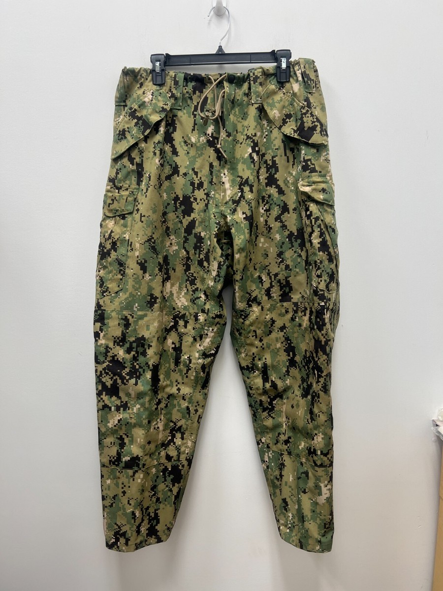 Genuine Us Navy Nwu Apec Aor2 Type III Cold Weather Gore Tex