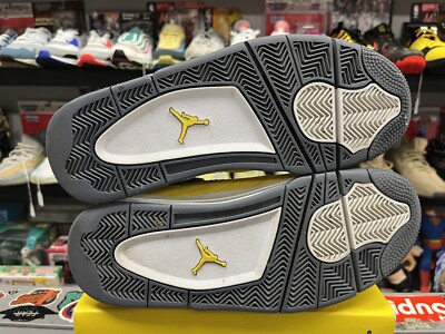 たろいも Nike Air Jordan 4 Retro 