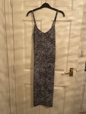 PLT Pretty Little Thing Grey Leopard Animal Print Midi Dress with 2 Slits