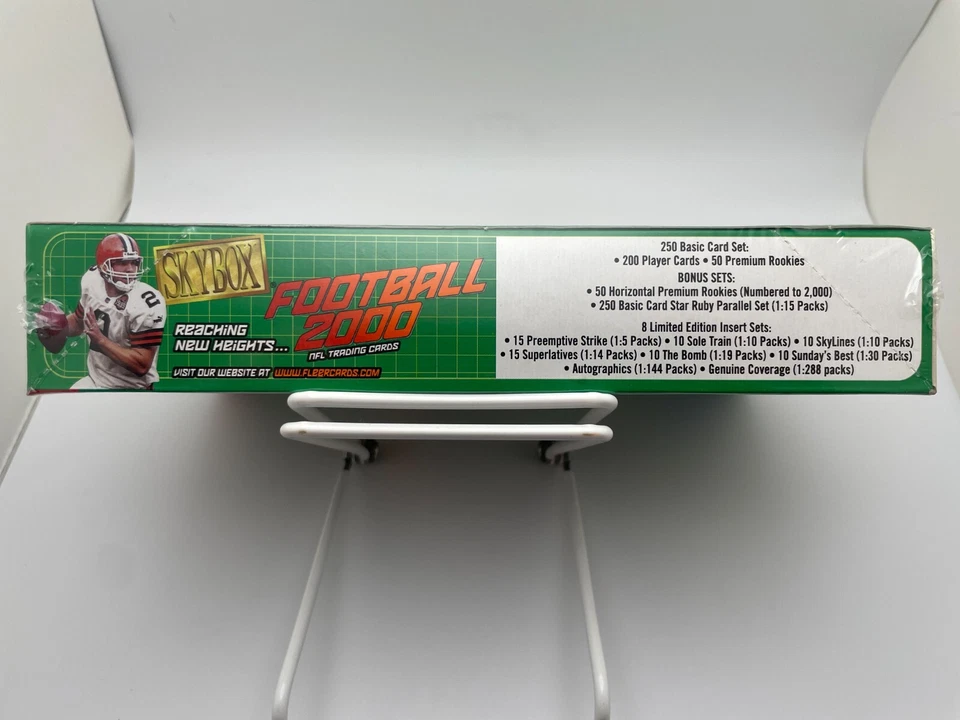 NEW FACTORY SEALED 2000 SKYBOX FOOTBALL BOX TOM BRADY RC BOX GEM MINT CONDITION - Image 4 of 4