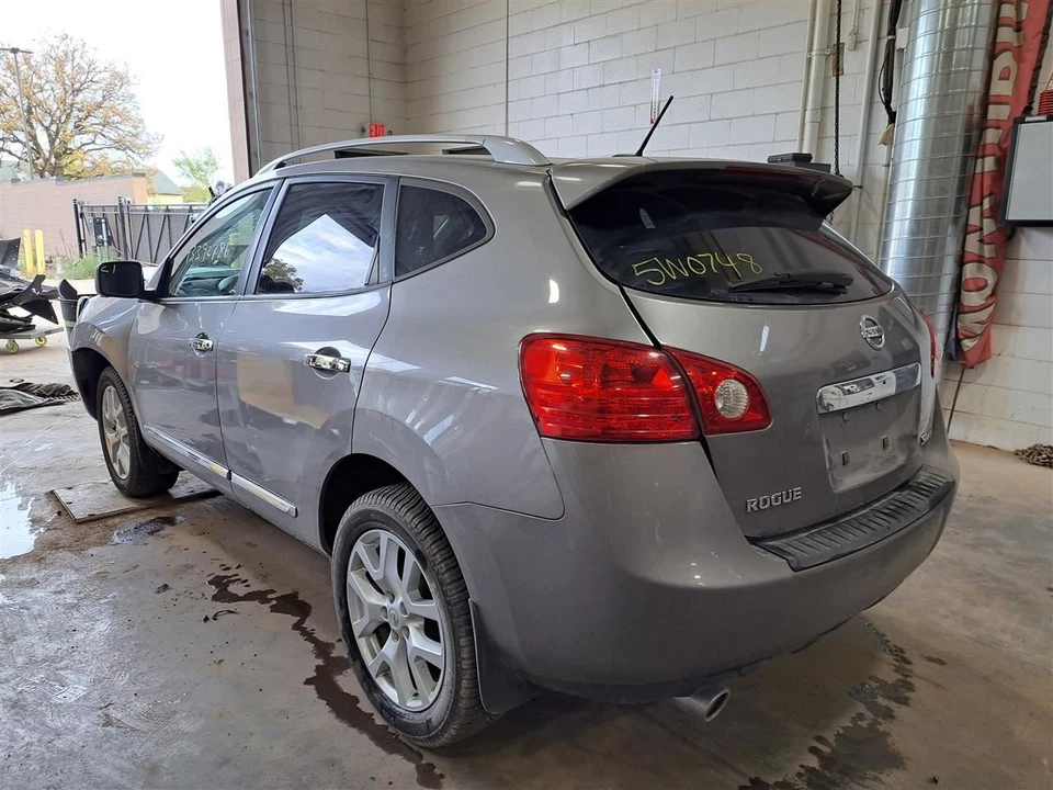 Faro antiniebla 2012 Rogue Sku#4271403 Foto 3 de 4