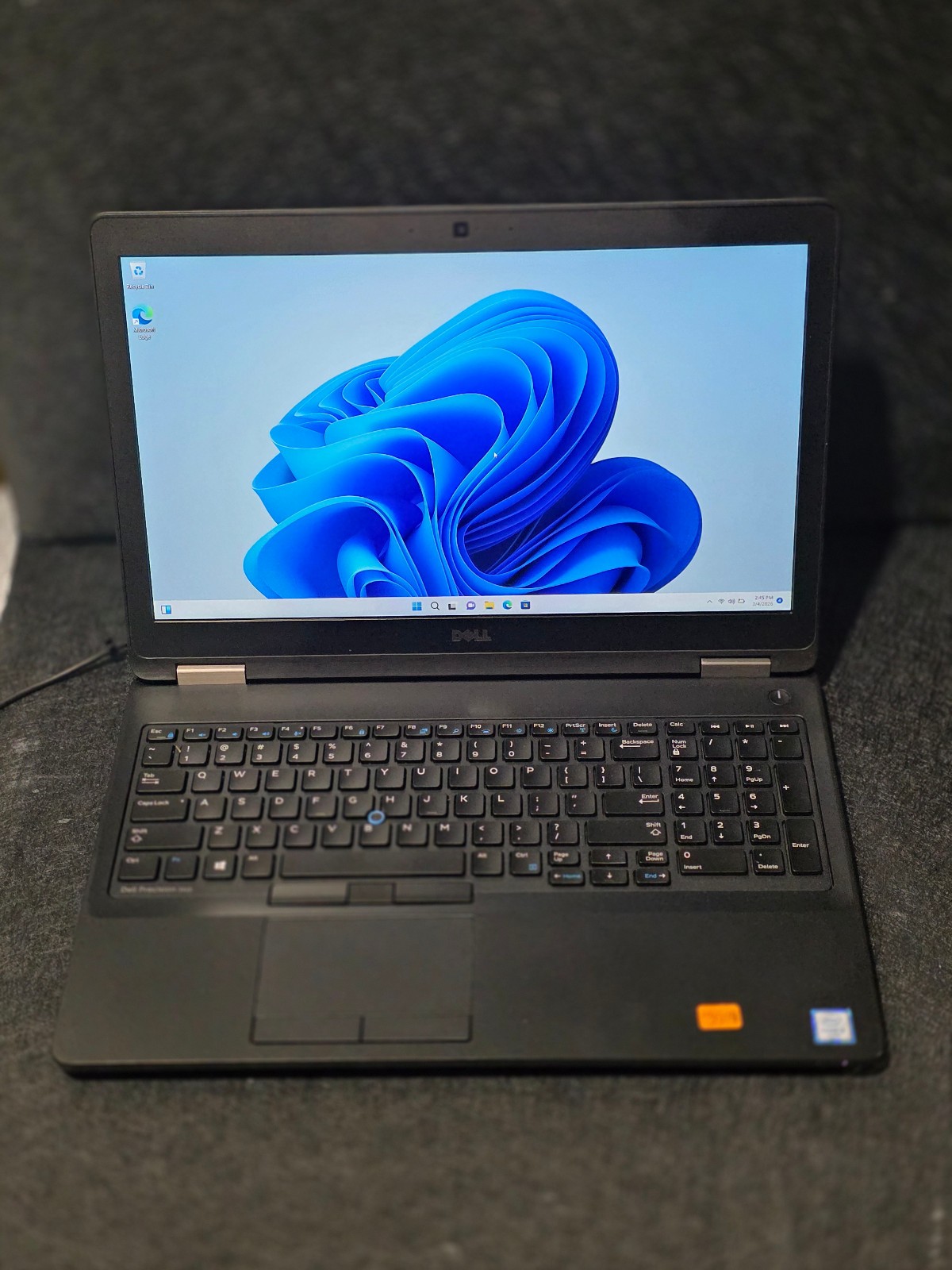 DELL Precision 3510 Laptop with Firepro Graphics