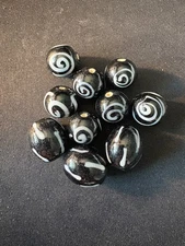 10 Zen Glass beads - Eclectic Rare swirl matched set (B1324)