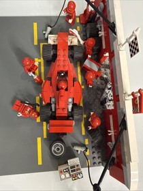 Vtg LEGO Racers: Ferrari F1 Pit Set (8375) Set Complete 2004 Retired