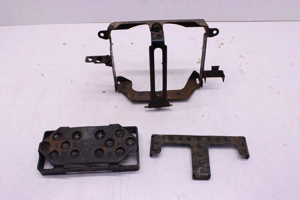 85-87 HONDA GOLDWING 1200 GL1200I INTERESTATAL BATERÍA BANDEJA CAJA SOPORTE Foto 4 de 4