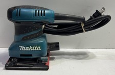 MAKITA BO4556 QUARTER SHEET VIBRATION SANDER (P11032669)