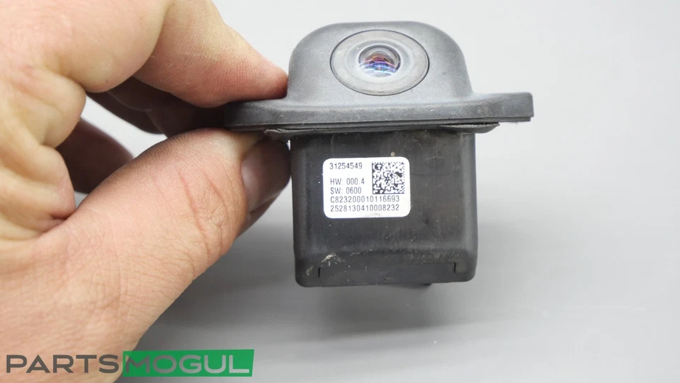 Volvo V60 XC60 S60 2011-2018 visión trasera estacionamiento cámara de asistencia de reversa OEM Foto 4 de 4