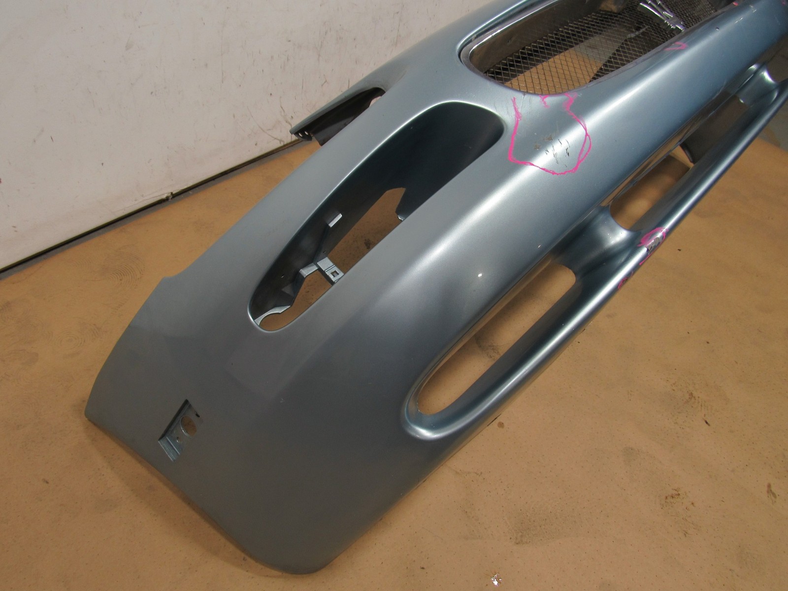 02-06 Maserati Coupe GT 2004 Front Bumper Cover W/ Grille ;