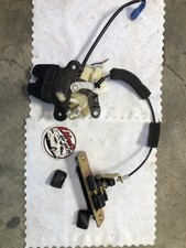 02-06 Rsx Hatch Lock Actuator With Release Handle