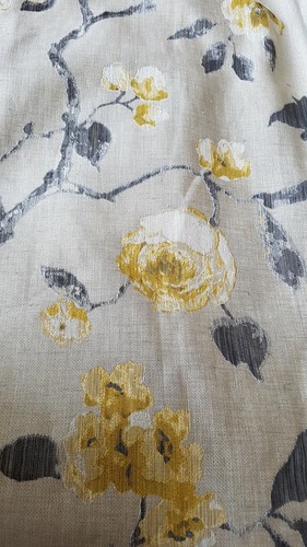 John Lewis MTM 'LINO ROSA AMARILLO', 123cm Triple Pliegue superior cada corte x 150cmD - Imagen 8 de 11
