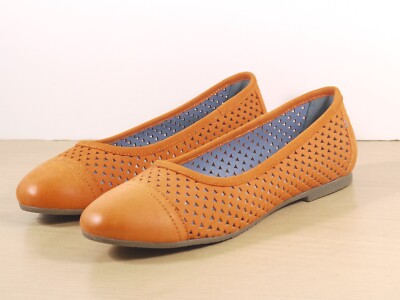 NEW Moshulu Women's Nubuck Ballet Pumps VINAIGRETTE