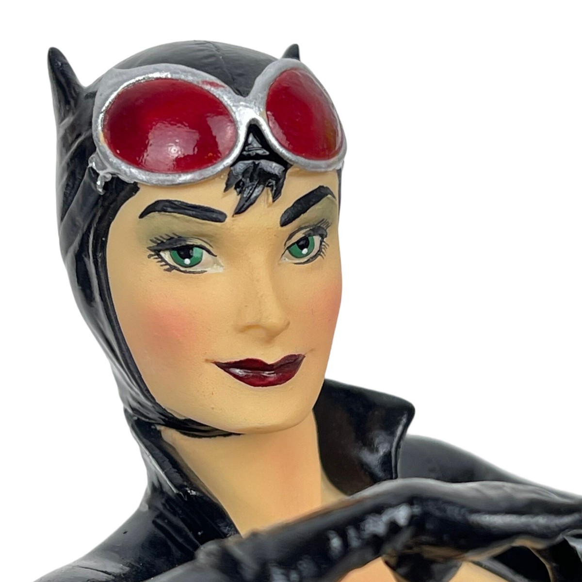 キャットウーマンCat woman 値下げ DC Comics Catwomen Cat Woman Diamond Thief Gotham Safe Bust