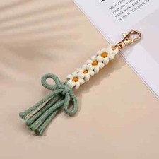 Vibrant Daisy Flower Tassel Keychain Cute Weaving Key Ring Bag Backpack Charm