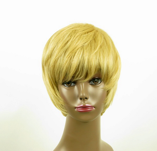 Perruque afro courte blonde LAET 01/22 pour changer de look facilement