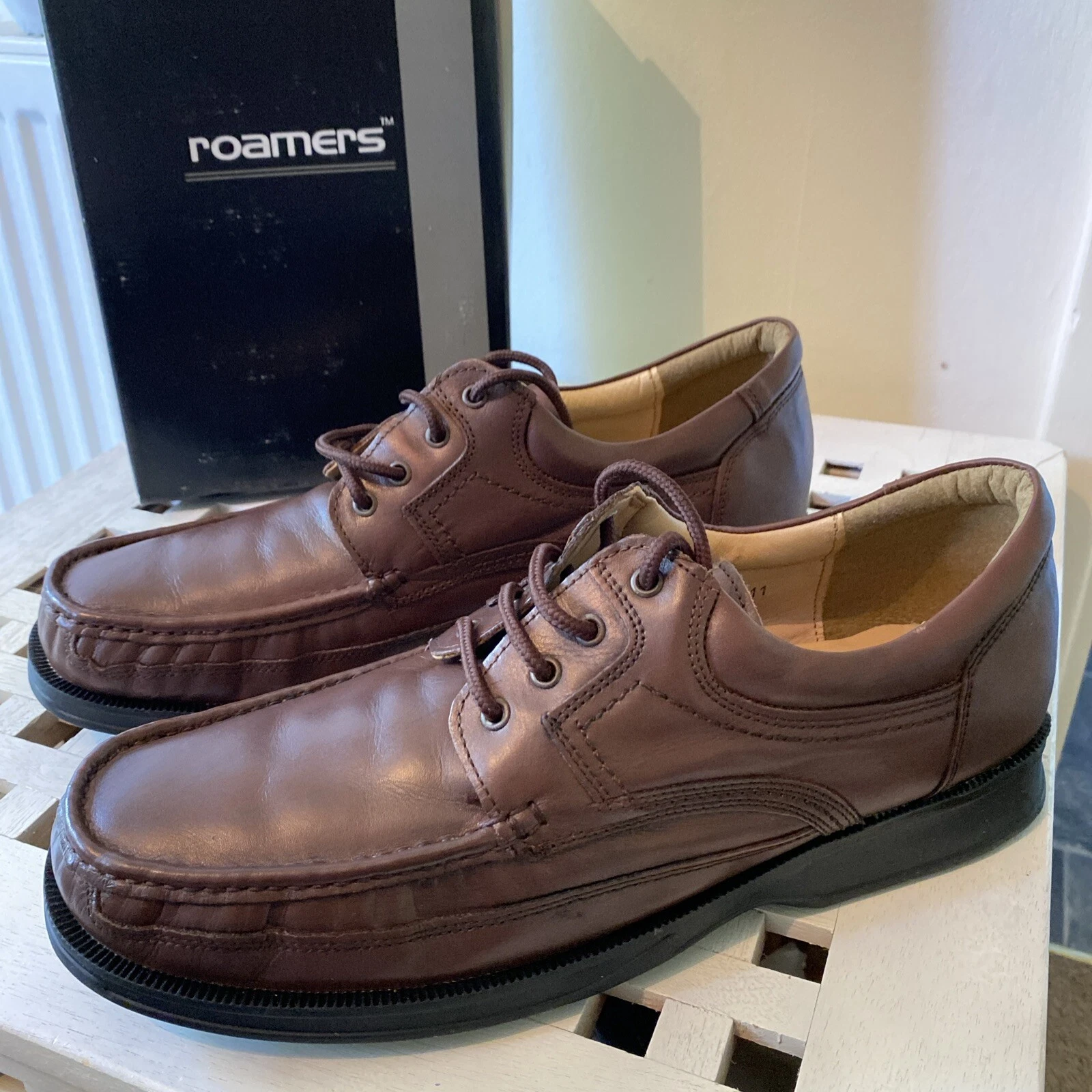 Men ROAMERS Brown Softie Leather Canoe Front Apron Tie Shoe TR Sole
