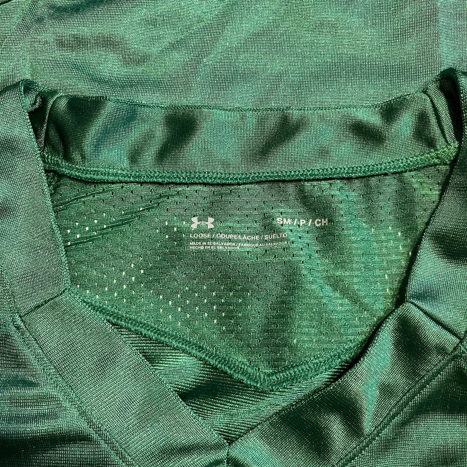 Under Armor Vintage Style University Of Hawaii Jersey Size S - Image 3 of 3