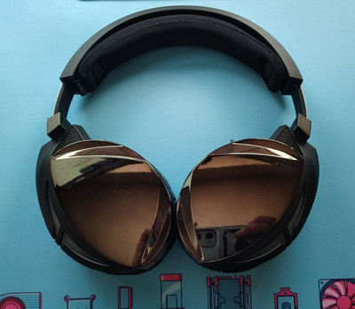ASUS ROG STRIX F700 Gaming Headset Black Bronze Bluetooth USB Mic Volume Control