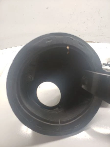 Puerta de llenado de combustible TAURUS 2011 1188010 Foto 2 de 4