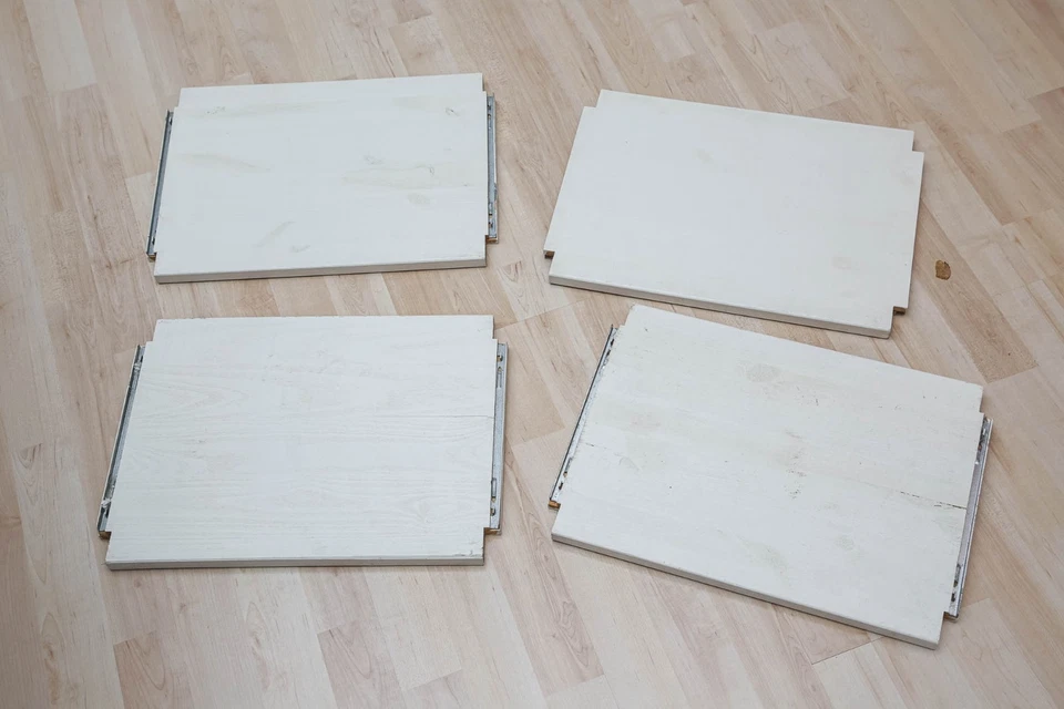 4x Stück IKEA Ivar Regalboden Regalbrett 42x30cm - Kiefernholz - weiß lackiert - Bild 2 von 4