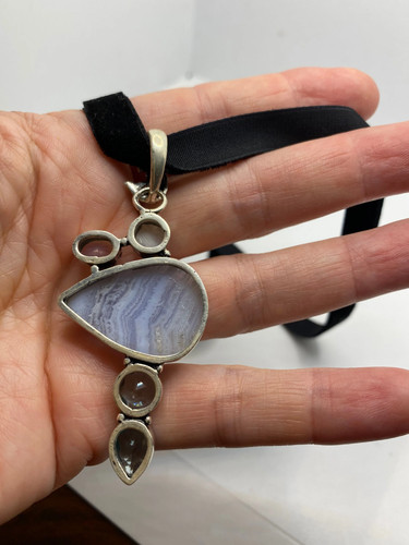 Vintage echte blaue Spitze Achat Halsreif Halskette. - Bild 3 von 6