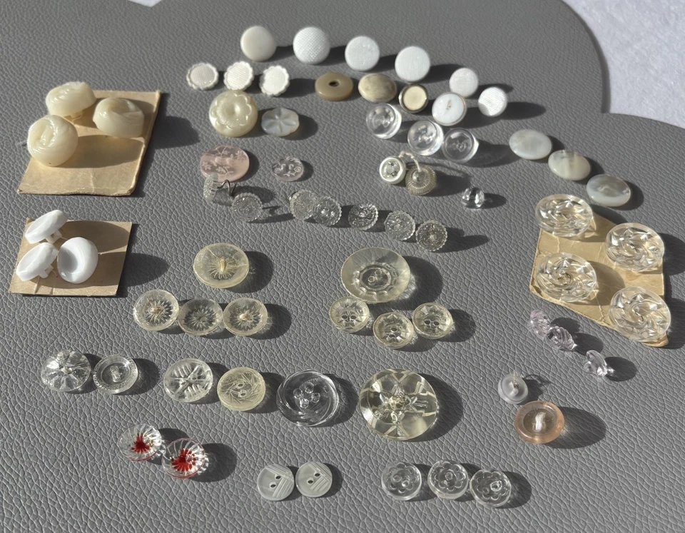 Vintage Glass Lucite Celluloid Button Lot ~ 69  Mixed Styles 1930’s-50’s - Image 3 of 4