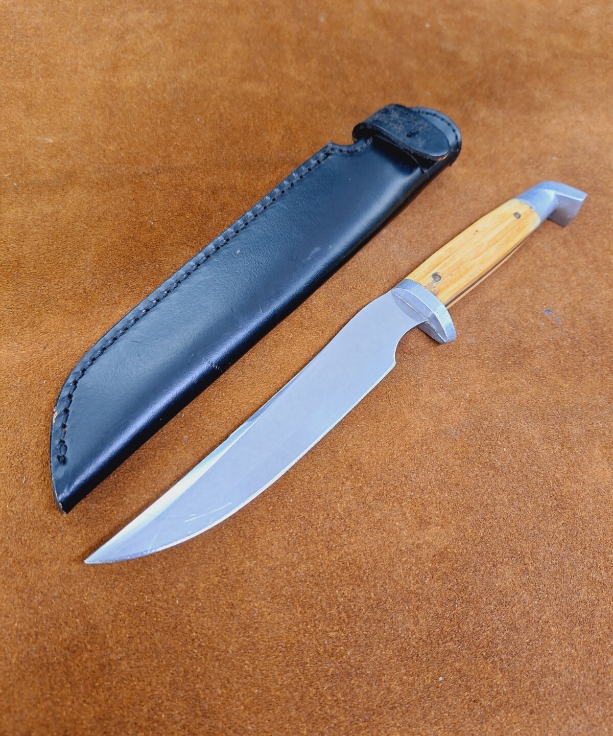 VINTAGE QUEEN STEEL FIXED BLADE KNIFE 75 W/ BONE HANDLE 6" BLADE Solid