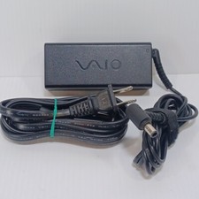 Original Sony AC Power Adapter Sony VAIO VGP-AC19V48 ADP-65UH E R33021