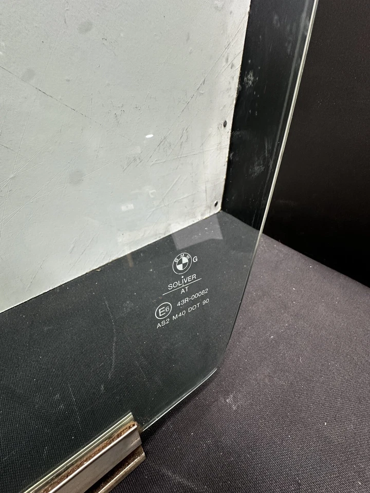 1984-1991 BMW 318i 325i E30 со стороны водителя окно купе левое стекло OEM #2579M - Изображение 4 из 4