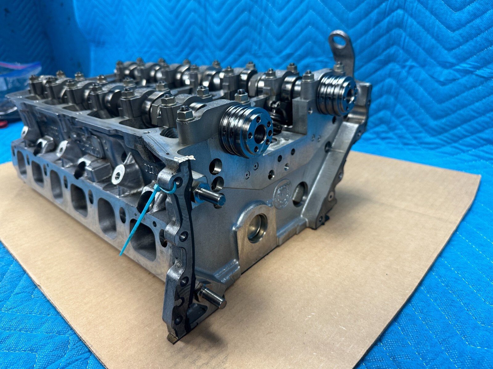 Bentley Cont Flying Spur BWR Engine Cylinder Head Passenger's Side 2006-2012 OEM