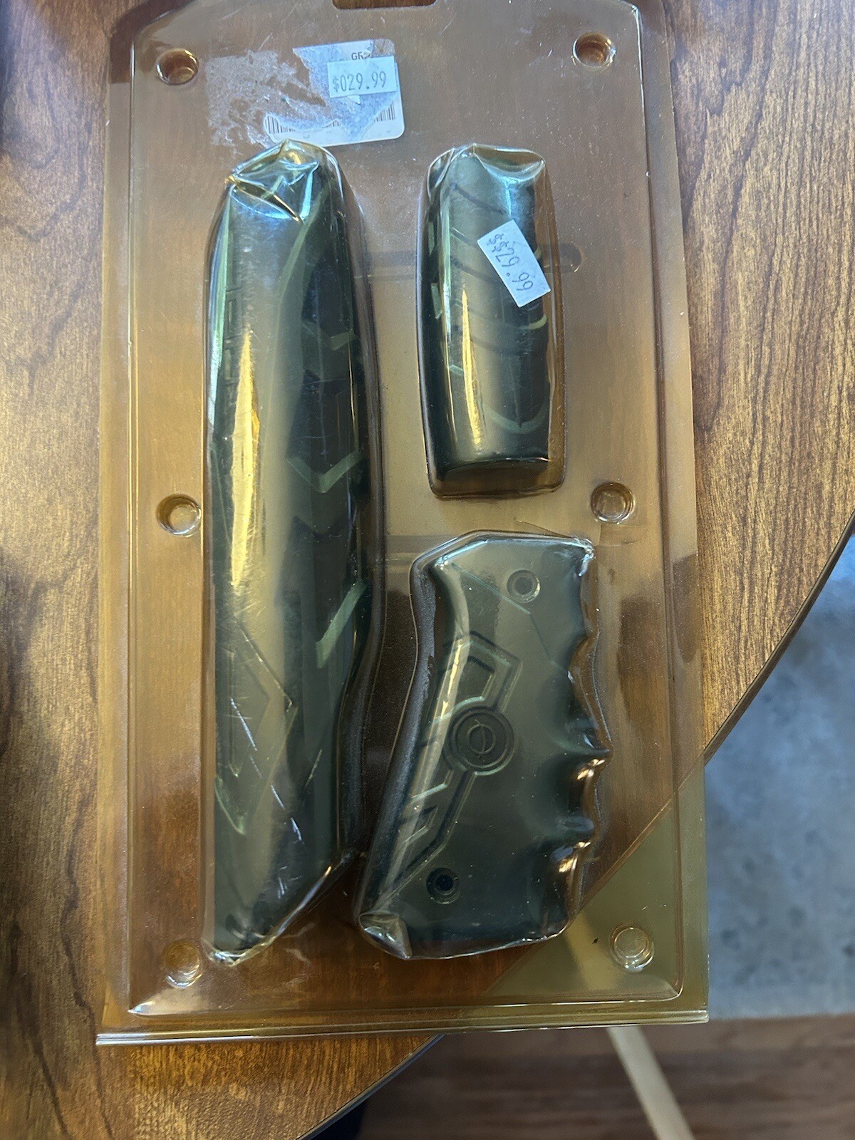 Smart Parts ION Paintball Marker. With 3 Barrels, Mask, Air Tank eBay