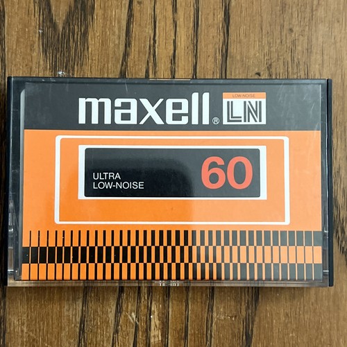 Lot Of 2 Maxell LN 60 Ultra Low Noise Blank Audio Cassettes Used - Picture 2 of 2