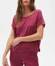 Michael Stars Elena Washed Satin Boatneck Boxy Tee in Pinot Size Small S NEW