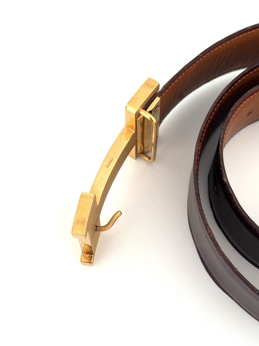 Hermes Leather Belt. Logo 