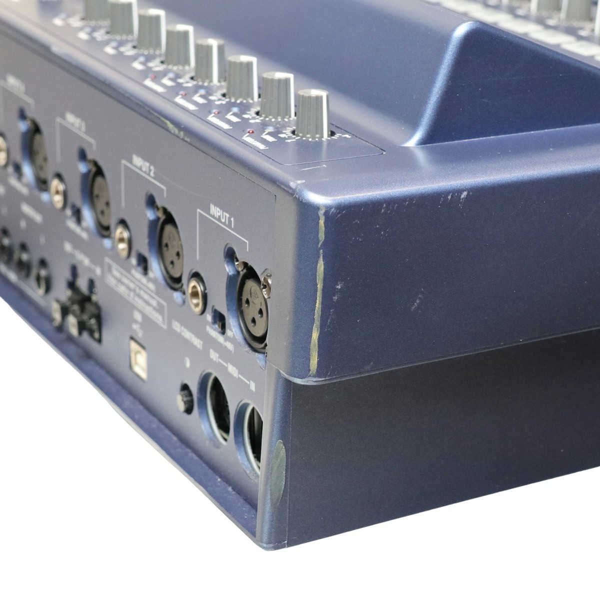 Korg D1600 MKII 16-Track Digital Recording Studio and Power Cord