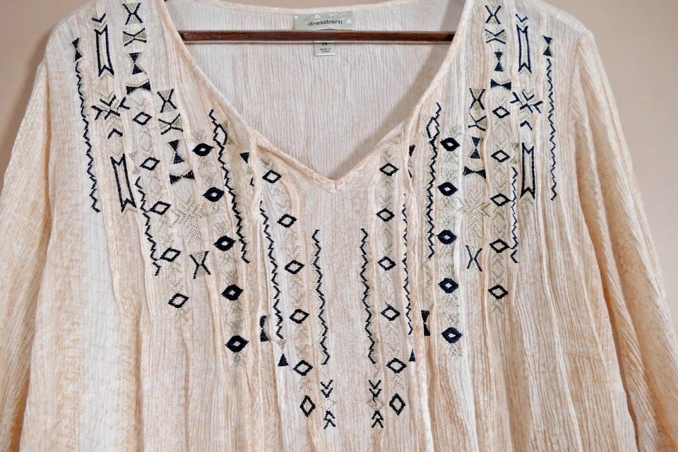 Dressbarn Women Embroidered Tassel Peasant Top Sz 2X Tan Boho Flowy Gypsy Work - Image 4 of 4