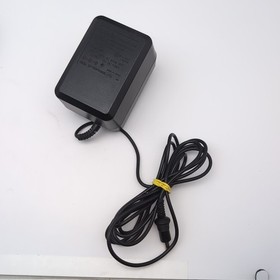 Sega Genesis - MK 1631 Console - w/ 2 Controllers & 2 Games WORKS GREAT