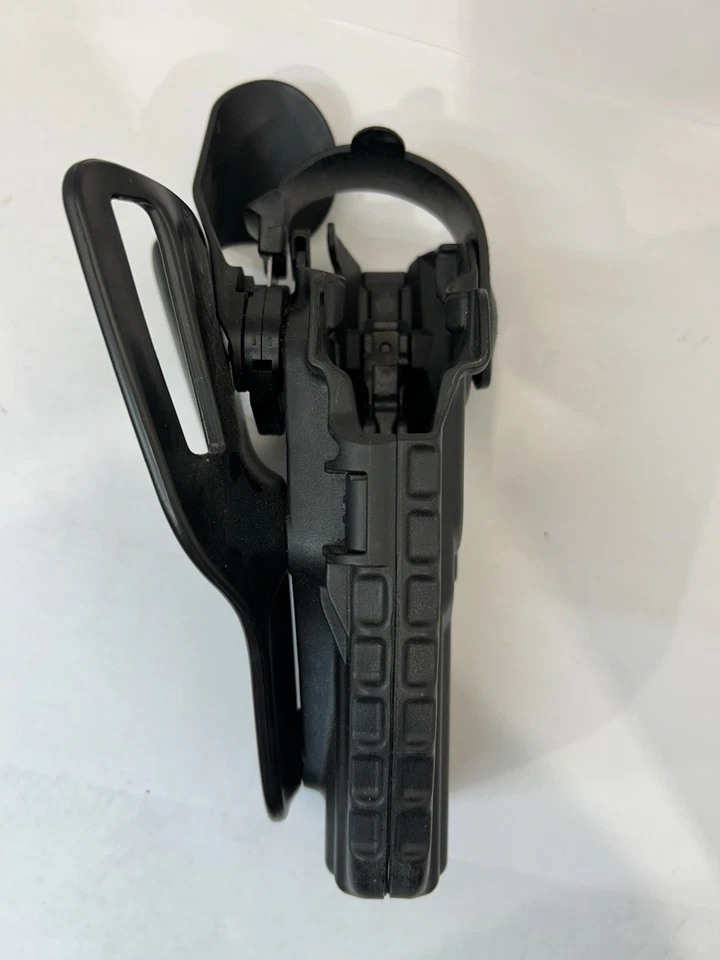 Кобура Safariland 7360-450 SIG P320 P250 M17 уровень 3 под правую руку - Изображение 4 из 4