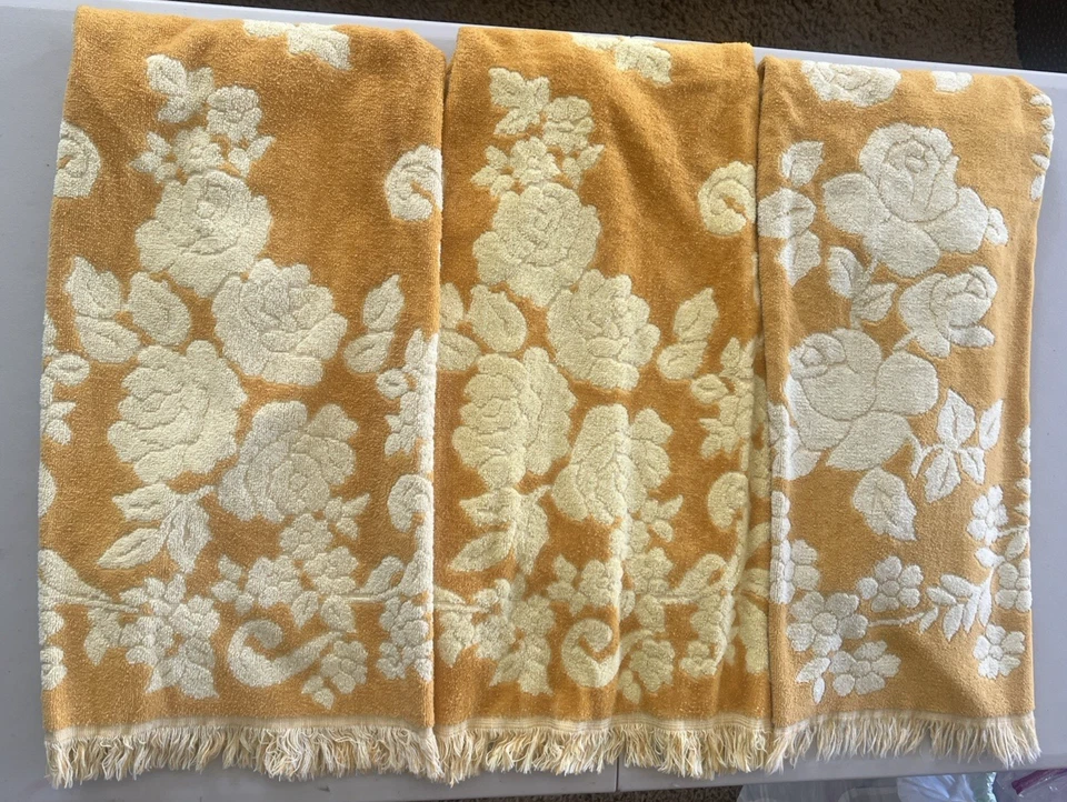 Juego de toallas de baño vintage con textura floral de cañón con flecos 3 piezas dorado amarillo 24 X 38 Foto 3 de 4