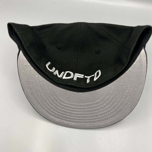 Undefeated Hat Men 7 1/2 Black Gray 59Fifty New Era Fitted Cap New - Picture 6 of 7