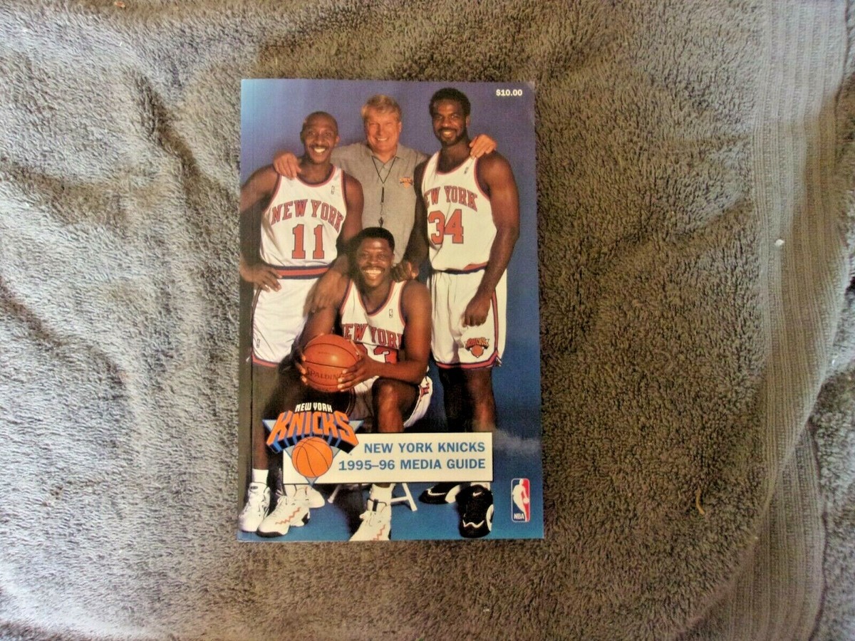 1995-96 NEW YORK KNICKS MEDIA GUIDE Yearbook PATRICK EWING JEFF
