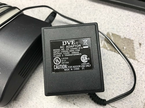 BLACK BOX 8-PORT ETHERNET SWITCH 10/100 7247465500 - Picture 2 of 4
