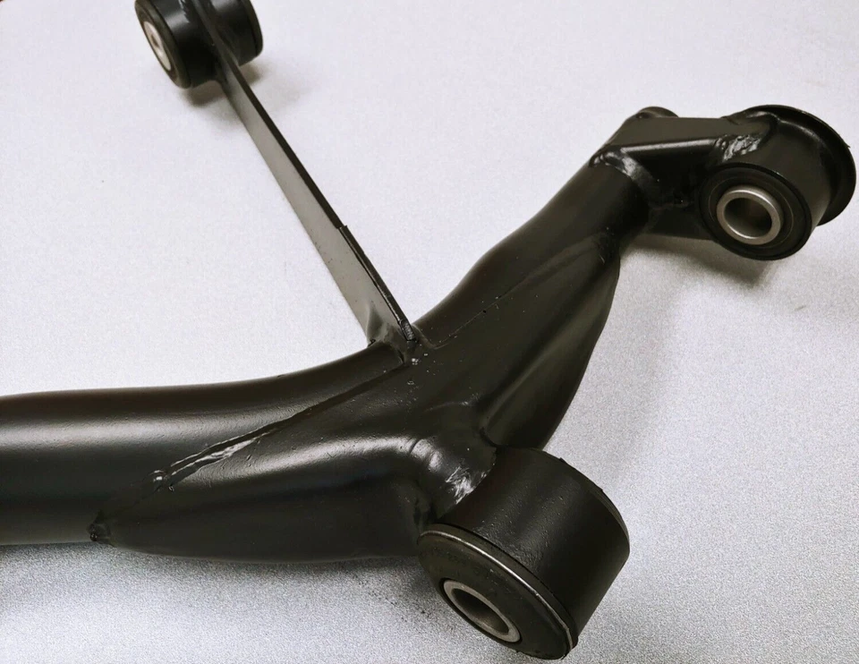 VERY NICE USED ORIGINAL GENUINE PORSCHE 928 LEFT REAR CONTROL ARM L4 — 第 2/4 张图片