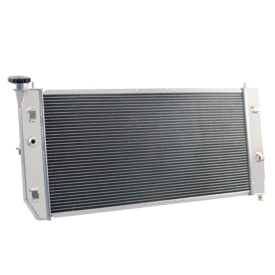 3 Rows Radiator For 2000-2005 2001 Buick LeSabre Pontiac Bonneville 3.8 V6 ALLOY - Image 2 of 4
