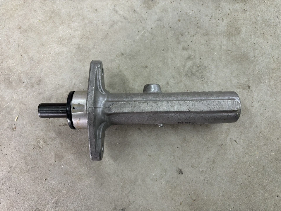 Honda Prelude/Acura TL 1997-2001 cilindro maestro remanufacturado Cardone 11-2868 Foto 3 de 4