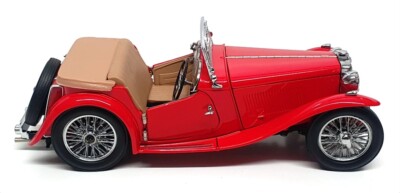 Franklin Mint 1/24 Scale Diecast B11TV80 - 1948 MG TC