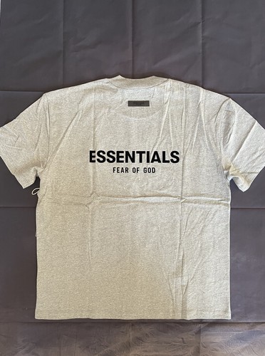 NEU Fear Of God Essentials Dark Oatmeal Kurzarm T-Shirt Größe Large SS22 - Bild 1 von 7