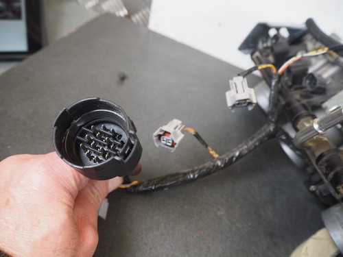 CARBURETOR Body Throttle SUZUKI GSF650k8 2008 13405-17H00 15468 - Imagen 13 de 13